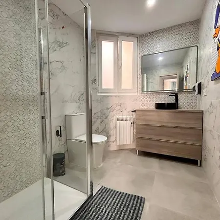 Lujo Proyector, Maquina Arcade, Wifi Y Patinetes Appartement Oviede