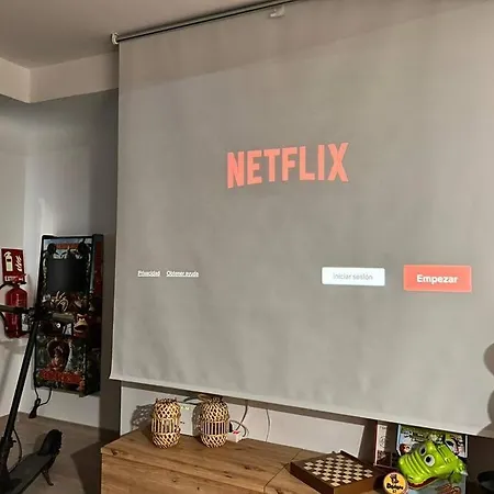 Lujo Proyector, Maquina Arcade, Wifi Y Patinetes Appartement *