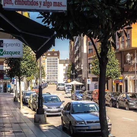 Lujo Proyector, Maquina Arcade, Wifi Y Patinetes Oviedo